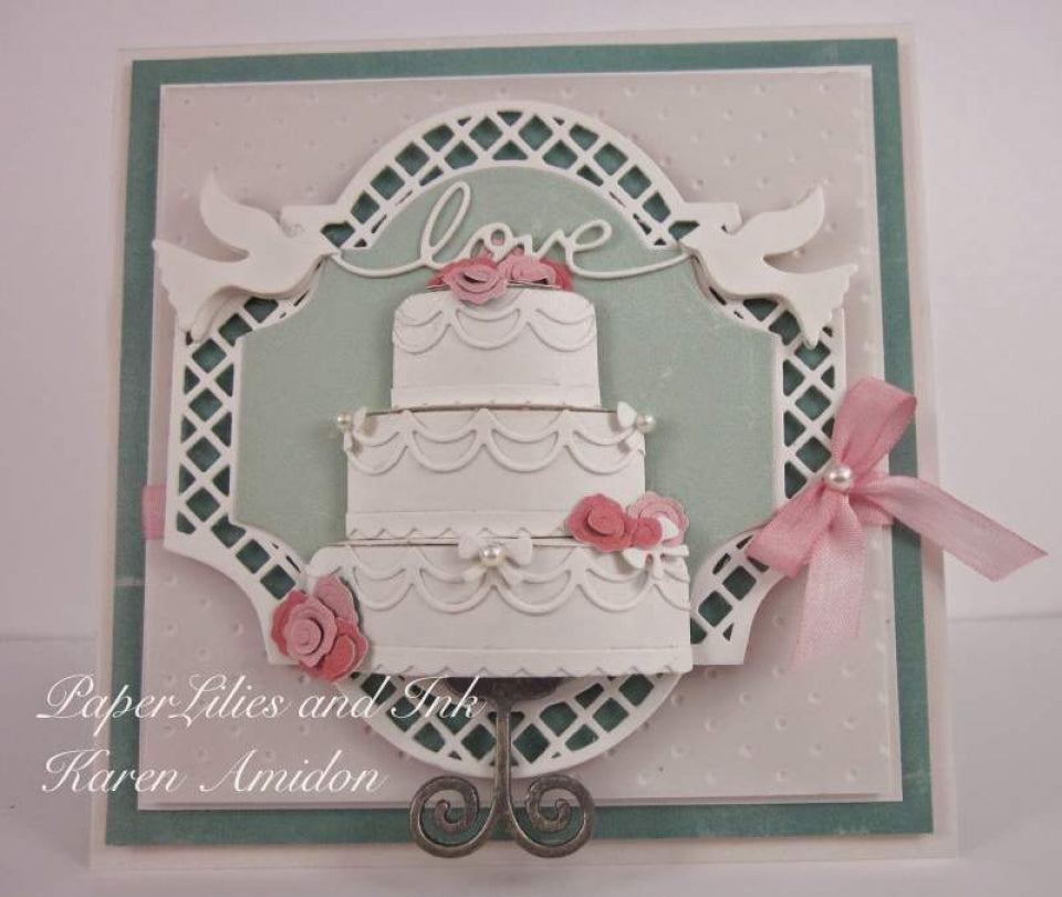 DIE243-W Wedding Cake